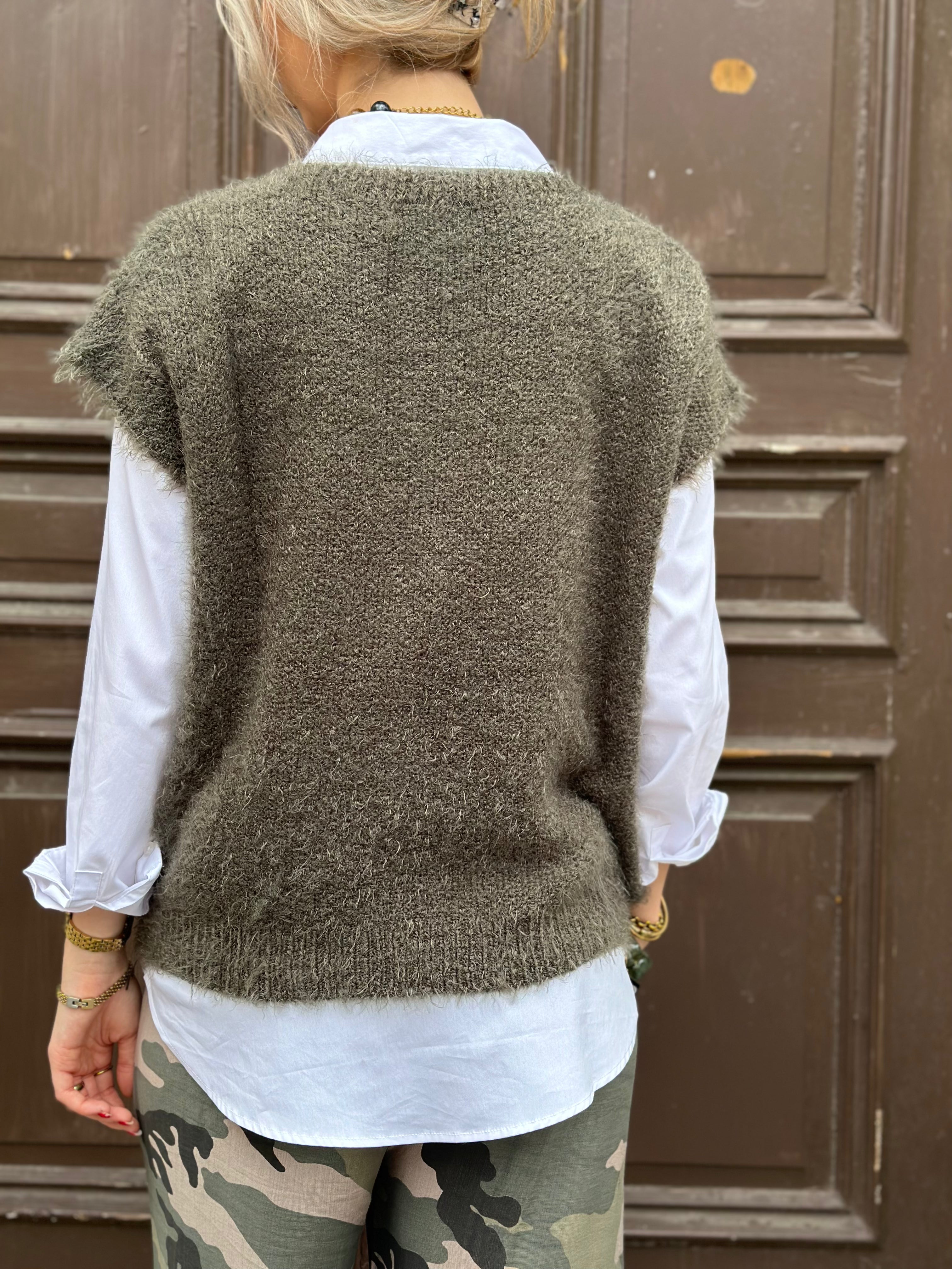 MARTA - LAYA KNIT VEST - DARK GREEN