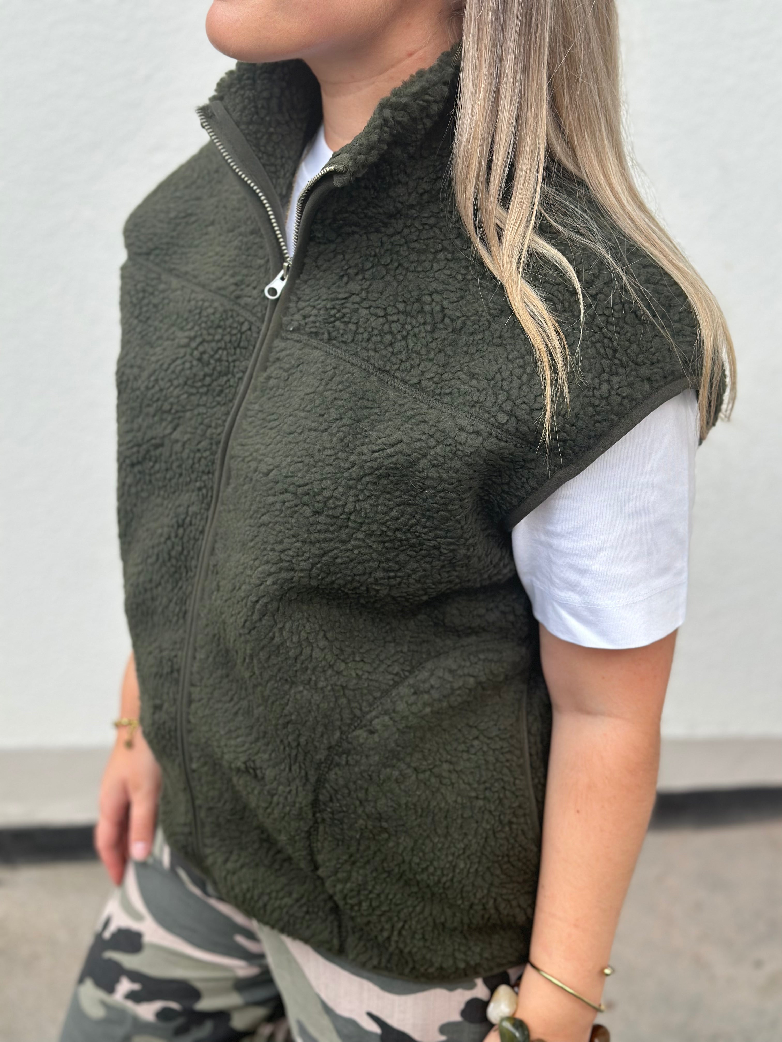 PIECES - SADIA TEDDY WEST - FOREST GREEN
