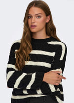 Ladda upp bild till gallerivisning, JDY - JUSTY LS STRIPE PULLOVER KNT - BLACK/EGGNOGG
