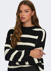 JDY - JUSTY LS STRIPE PULLOVER KNT - BLACK/EGGNOGG