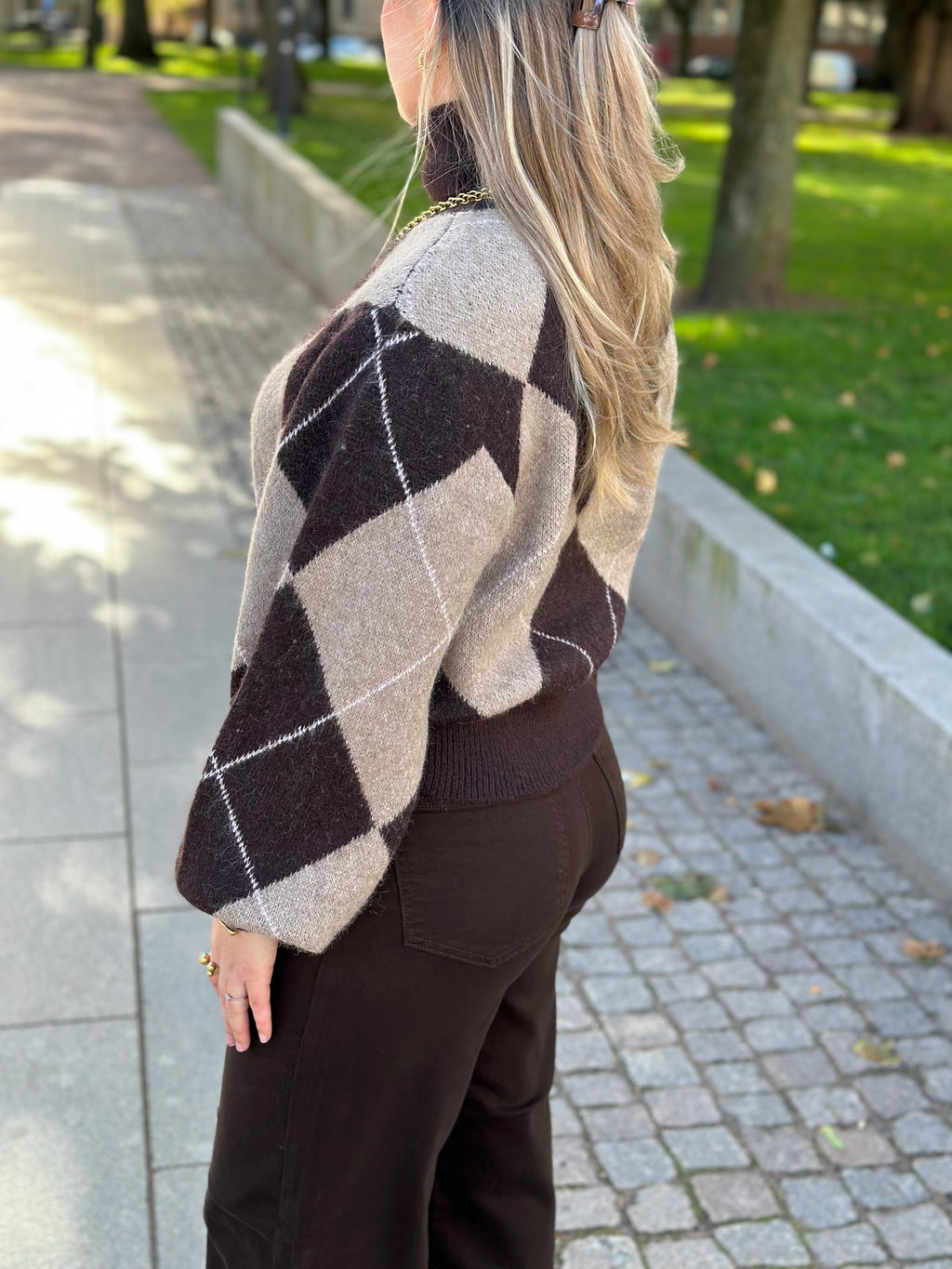 VERO MODA - DARLA LS ROLLNECK PULLOVER - CHOCOLATE TORTE