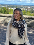 PIECES - JORNA LONG SCARF - BLACK/LEO