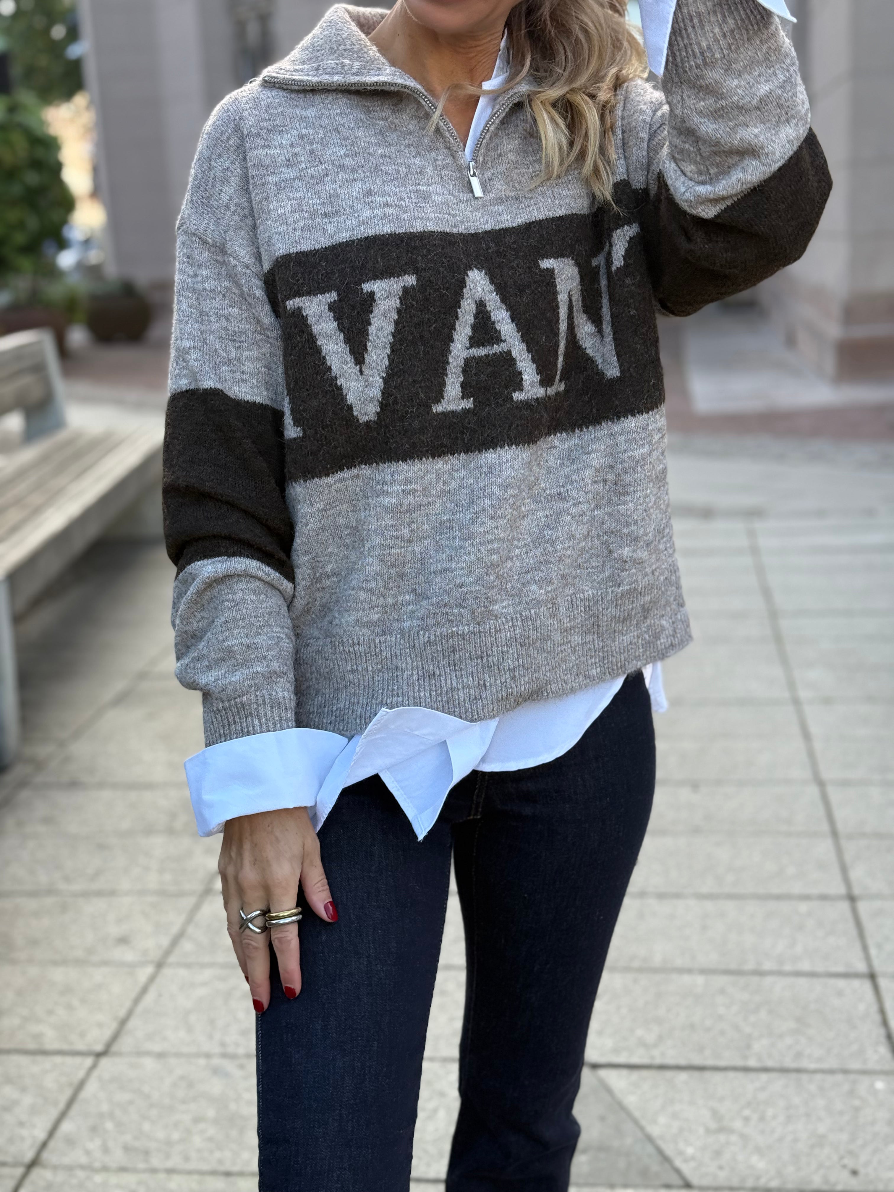 PIECES - ALLIE LS HALF ZIP KNIT - GREIGE/HOT FUDGE