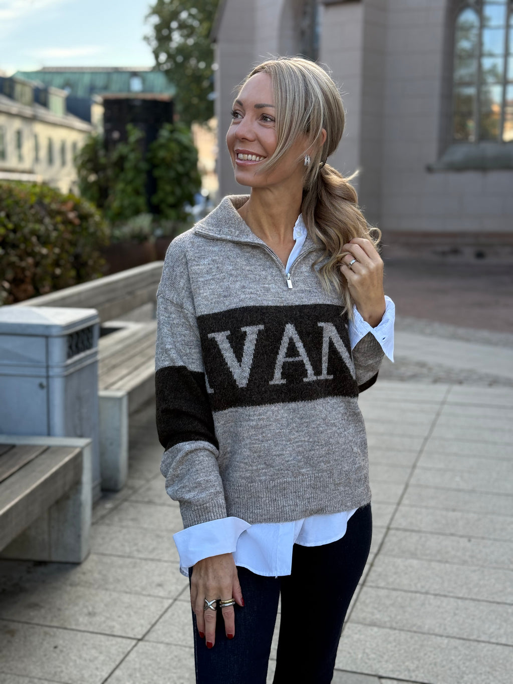 PIECES - ALLIE LS HALF ZIP KNIT - GREIGE/HOT FUDGE