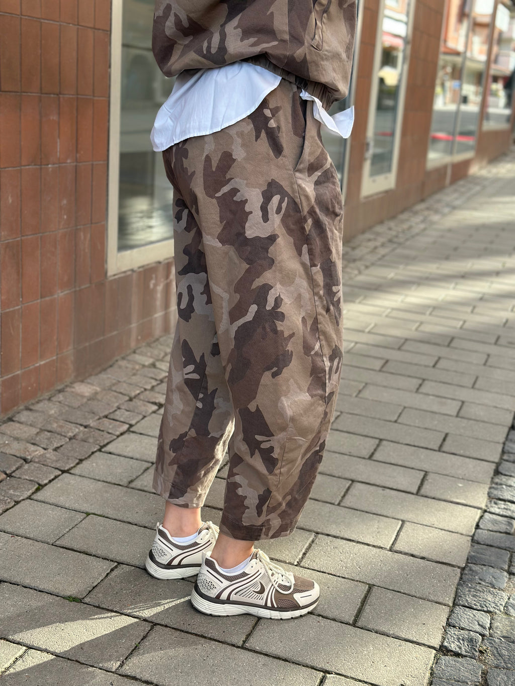 MARTA - CAMO PANTS 16635 - BEIGE CAMO