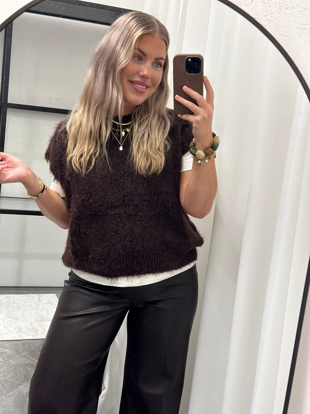 MARTA - LAYA KNIT VEST - MARONE