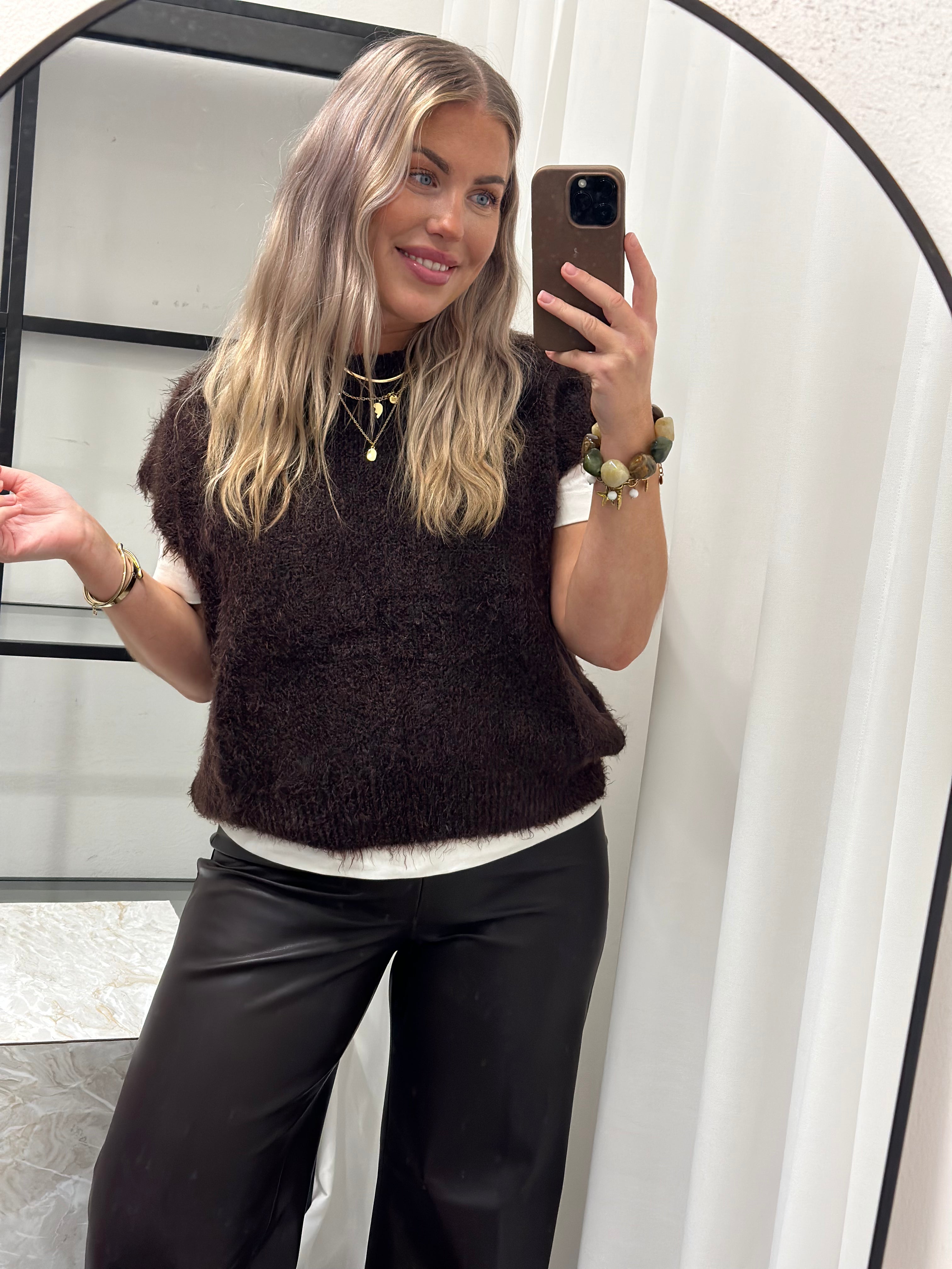 MARTA - LAYA KNIT VEST - MARONE