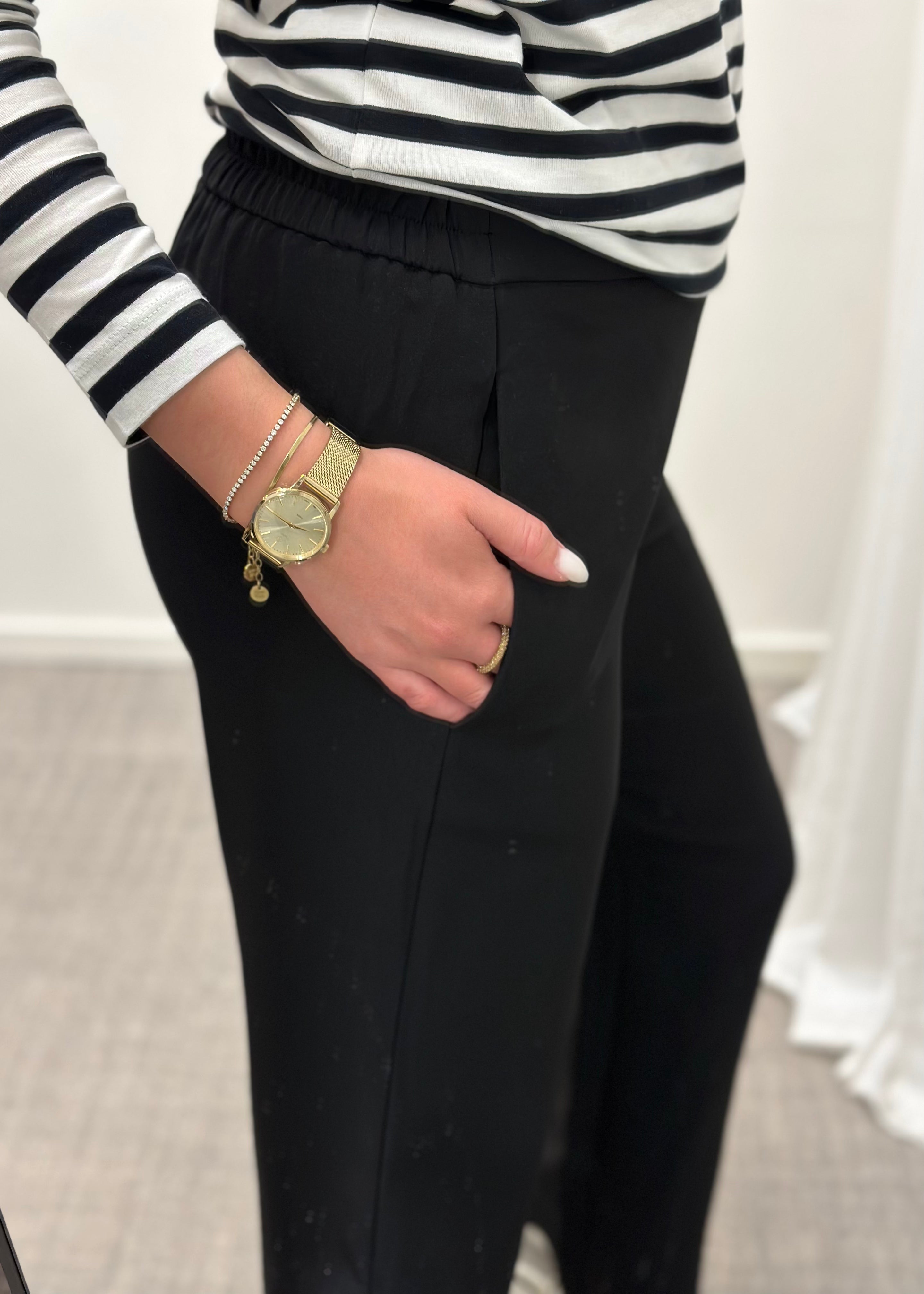 PIECES - BOZZY WIDE PLAIN PANT - BLACK