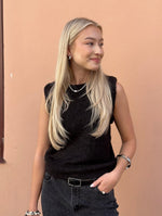 Ladda upp bild till gallerivisning, SOAKED - AMARIS VEST - 194008 BLACK
