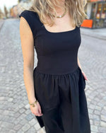 Ladda upp bild till gallerivisning, SOAKED - SIMONE PHOEBE DRESS - BLACK
