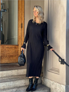 ONLY - PERY LS LONG DRESS BOAT NECK - BLACK