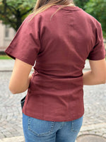 Ladda upp bild till gallerivisning, ONLY - MARIE LIFE S/S RUCHING TOP - RUM RAISIN
