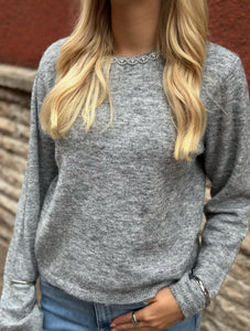 JDY - ALVA LIFE L/S EMBELLISH PULLOVER - MEDIUM GREY MEL/SILVER EMB