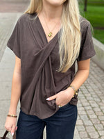 Ladda upp bild till gallerivisning, GEMINI - KNUT TOP - BRUN
