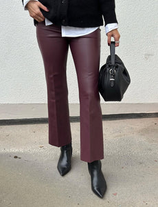 SOAKED - KAYLEE PU KICKFLARE PANTS - WINETAISTING