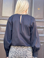 Ladda upp bild till gallerivisning, VEROMODA - FRIBA LS BUBBLEHEM TOP - BLACK
