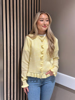 Ladda upp bild till gallerivisning, JDY - LETTY L/S ON FRILL CARDIGAN - PASTEL YELLOW MELANGE
