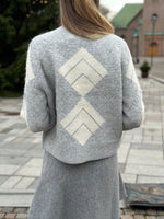 Ladda upp bild till gallerivisning, VEROMODA - DAE LS O-NECK CARDIGAN - LIGHT GREY MELANGE/BIRCH
