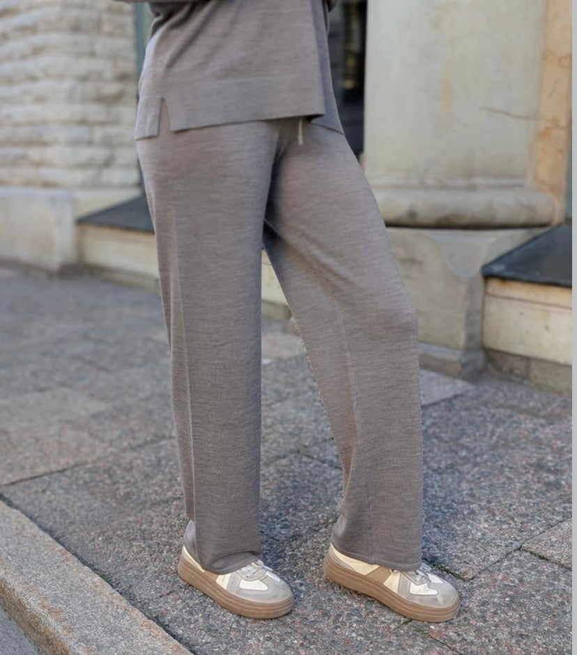 LEVETÉ ROOM - ISMALIA PANTS - SAND