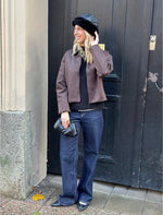 Ladda upp bild till gallerivisning, VEROMODA - HAZEL LS FAUX SUEDE JACKET - CHOCOLATE TORTE
