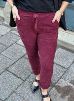 Ladda upp bild till gallerivisning, MARTA - MANCHESTER BYXA 22080 - BORDEAUX
