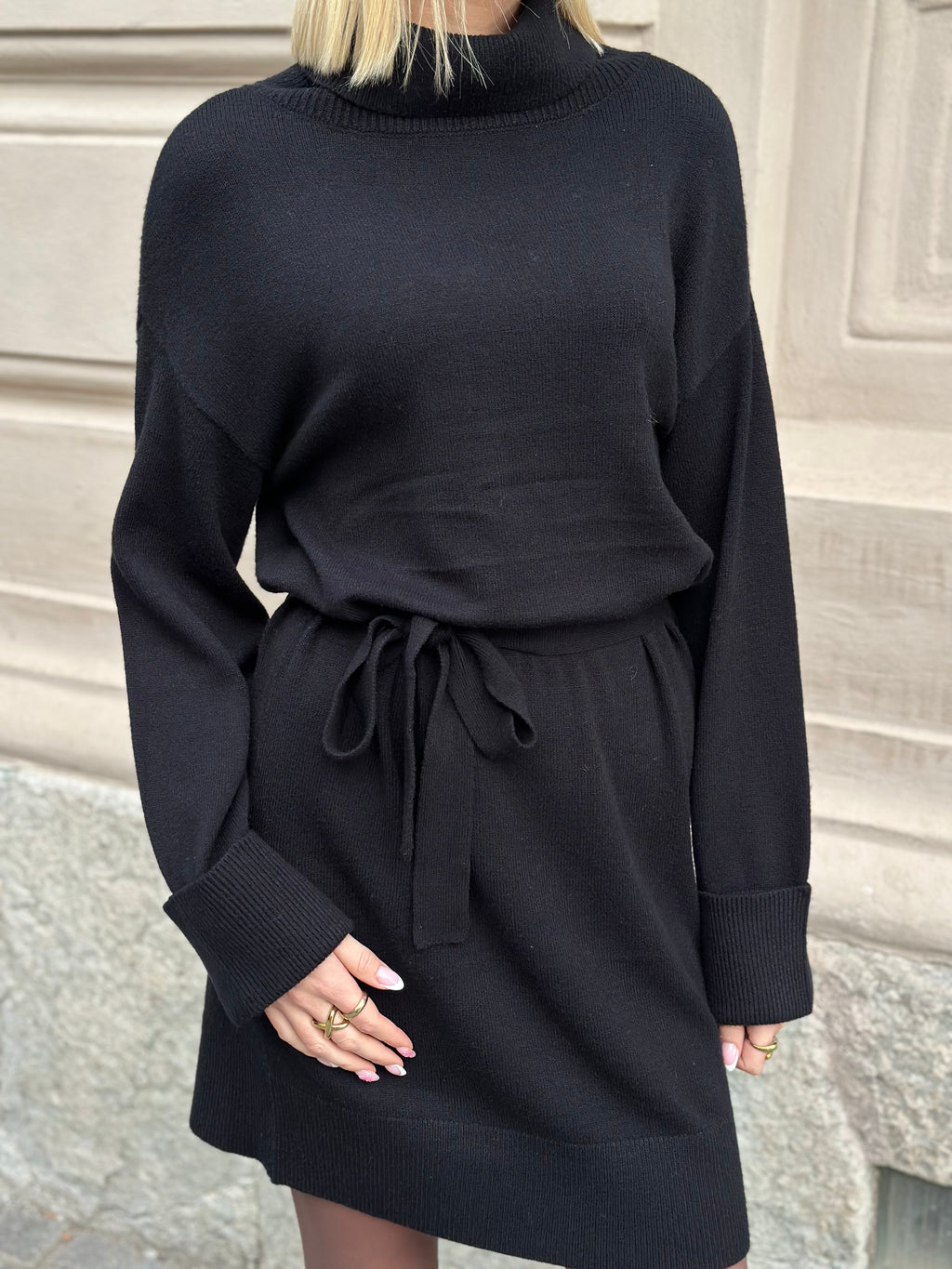 ONLY - PRINCESS LS ROLL-NECK DRESS KNIT - BLACK