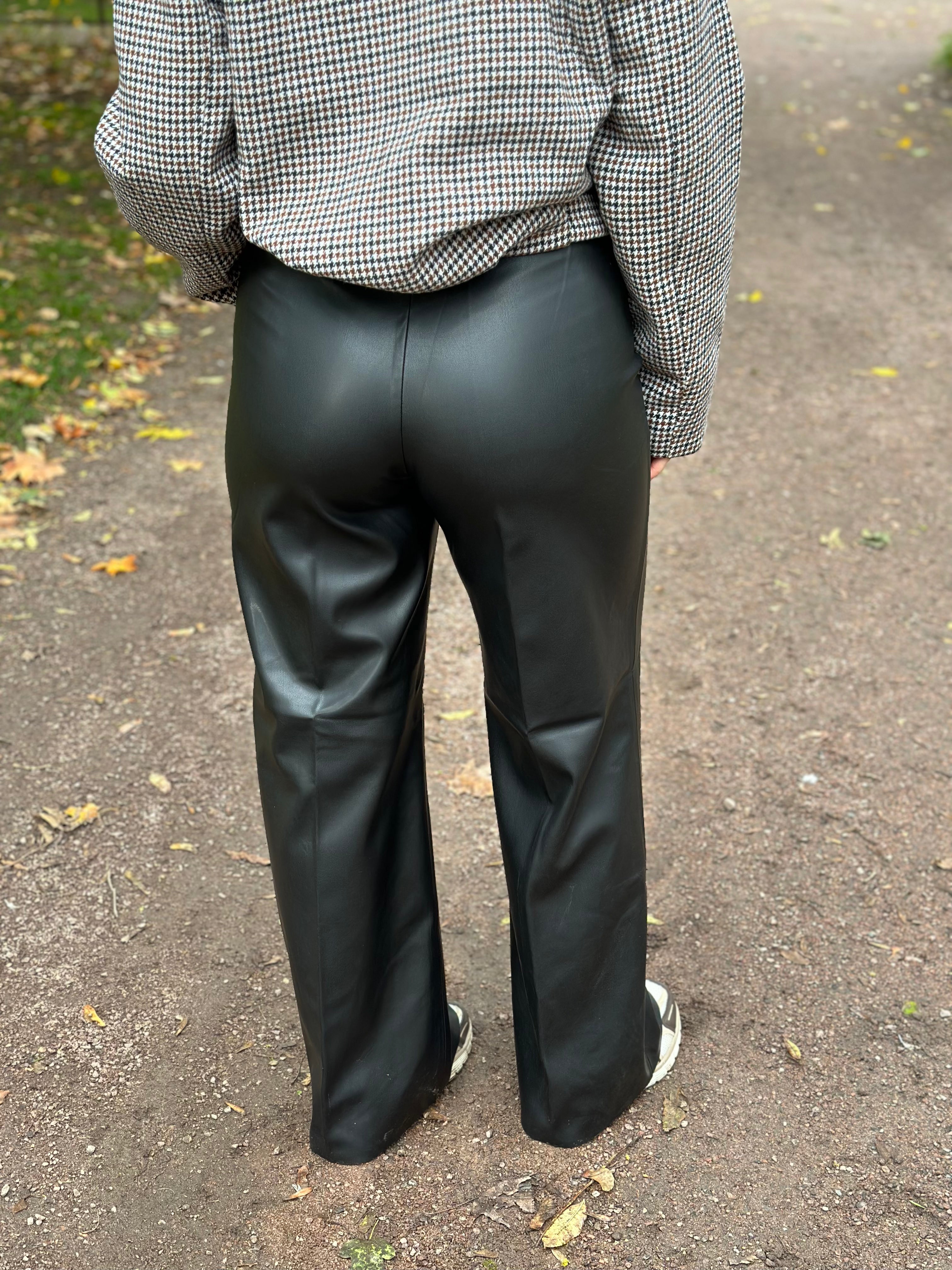 SOAKED - KAYLEE WIDE LONG PANTS - BLACK