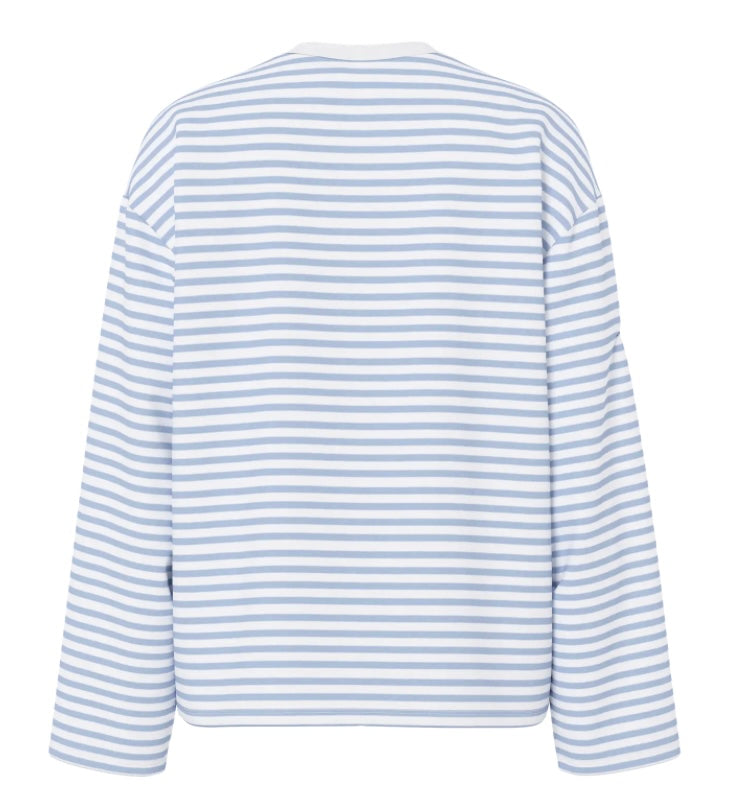 PIECES - SADIE TOP - CLOUD DANCER CASHMERE BLUE