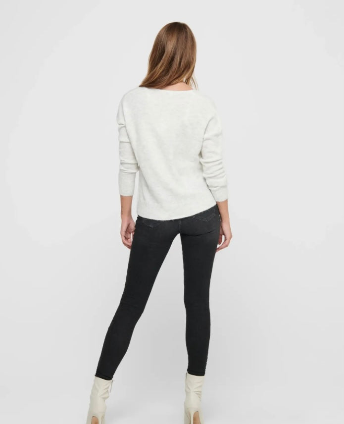 JDY - ELANORA L/S V-NECK PULLOVER - CLOUD DANCER MELANGE