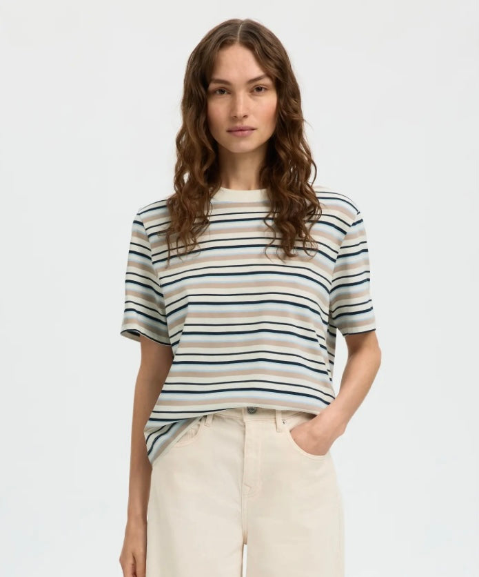 SELECTED FEMME - ESSENTIAL SS STRIPED BOXY TEE - CASHMERE BLUE/ MULTI STRIPE