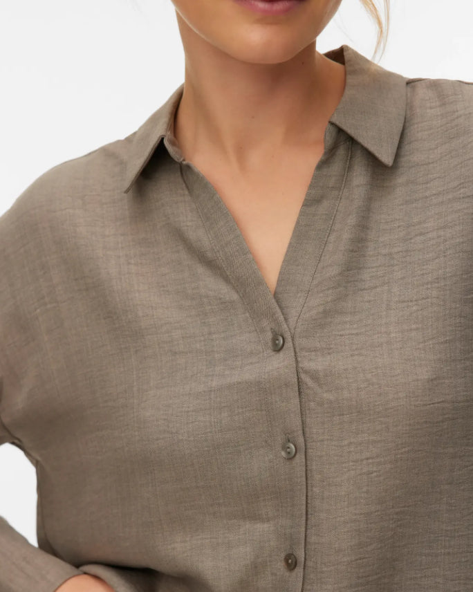 VEROMODA - MELANEY QUEENY LS SHIRT - BRINDLE