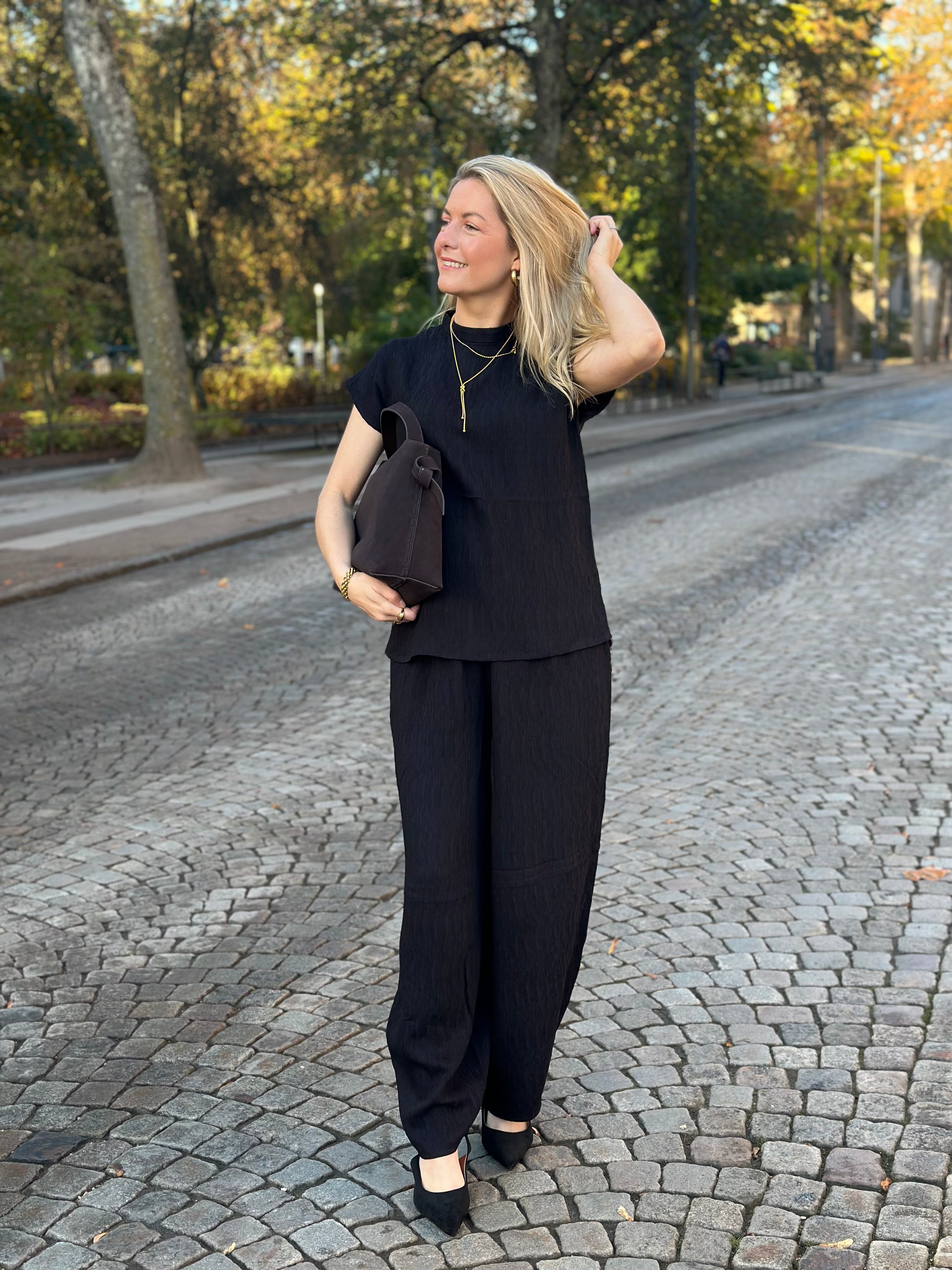SOAKED - CEVILLA HIGHNECK BLOUSE 30409752 - BLACK
