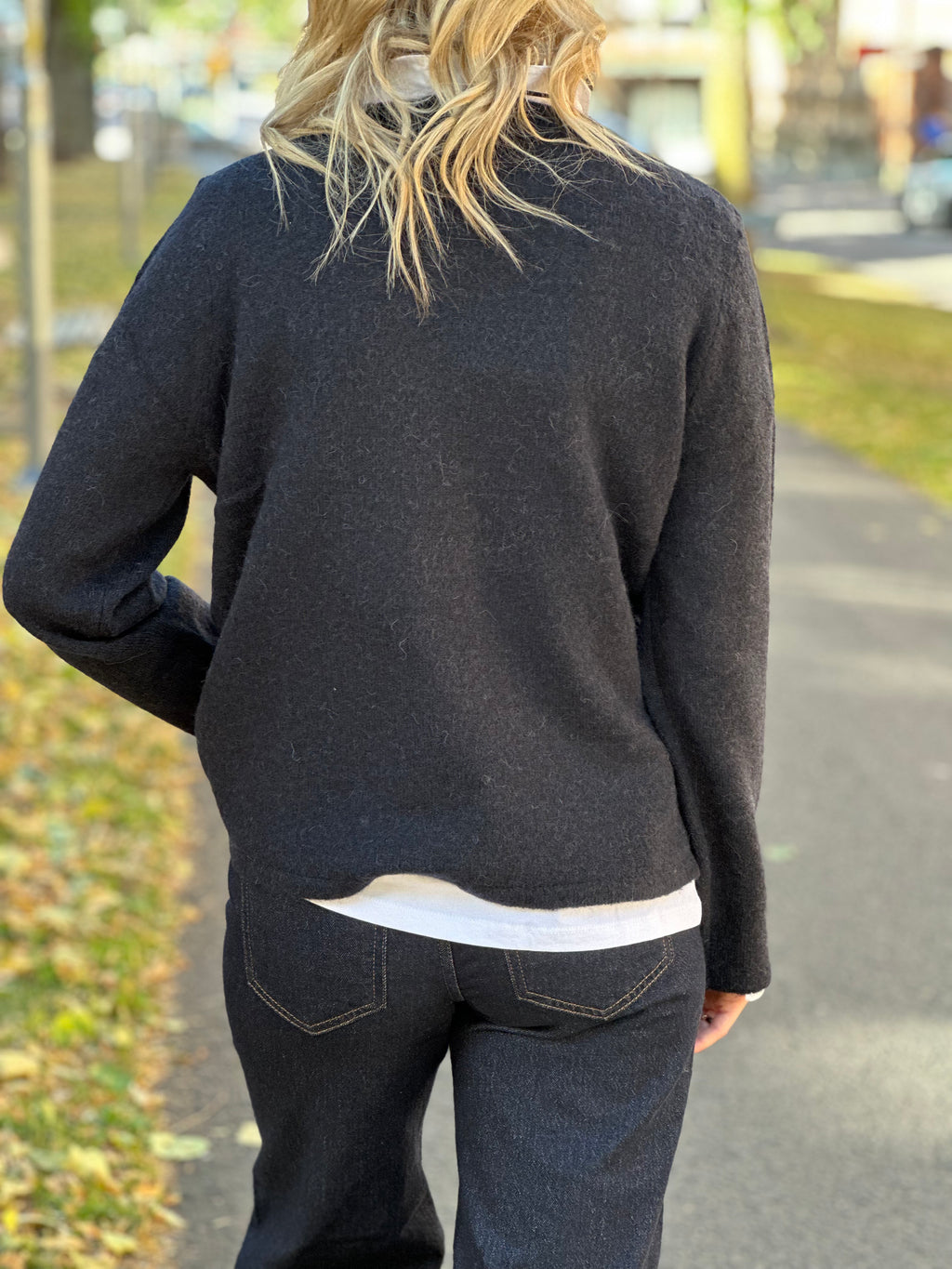 SELECTED FEMME - LULU NEW LS KNIT O-NECK - DARK SAPPHIRE MELANGE