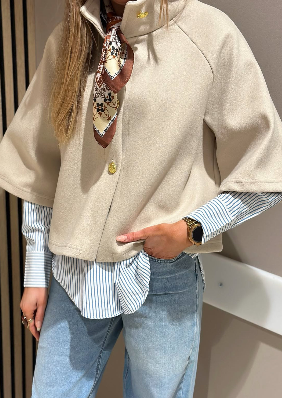 COSY HOUSE - CAPE JACKA - BEIGE