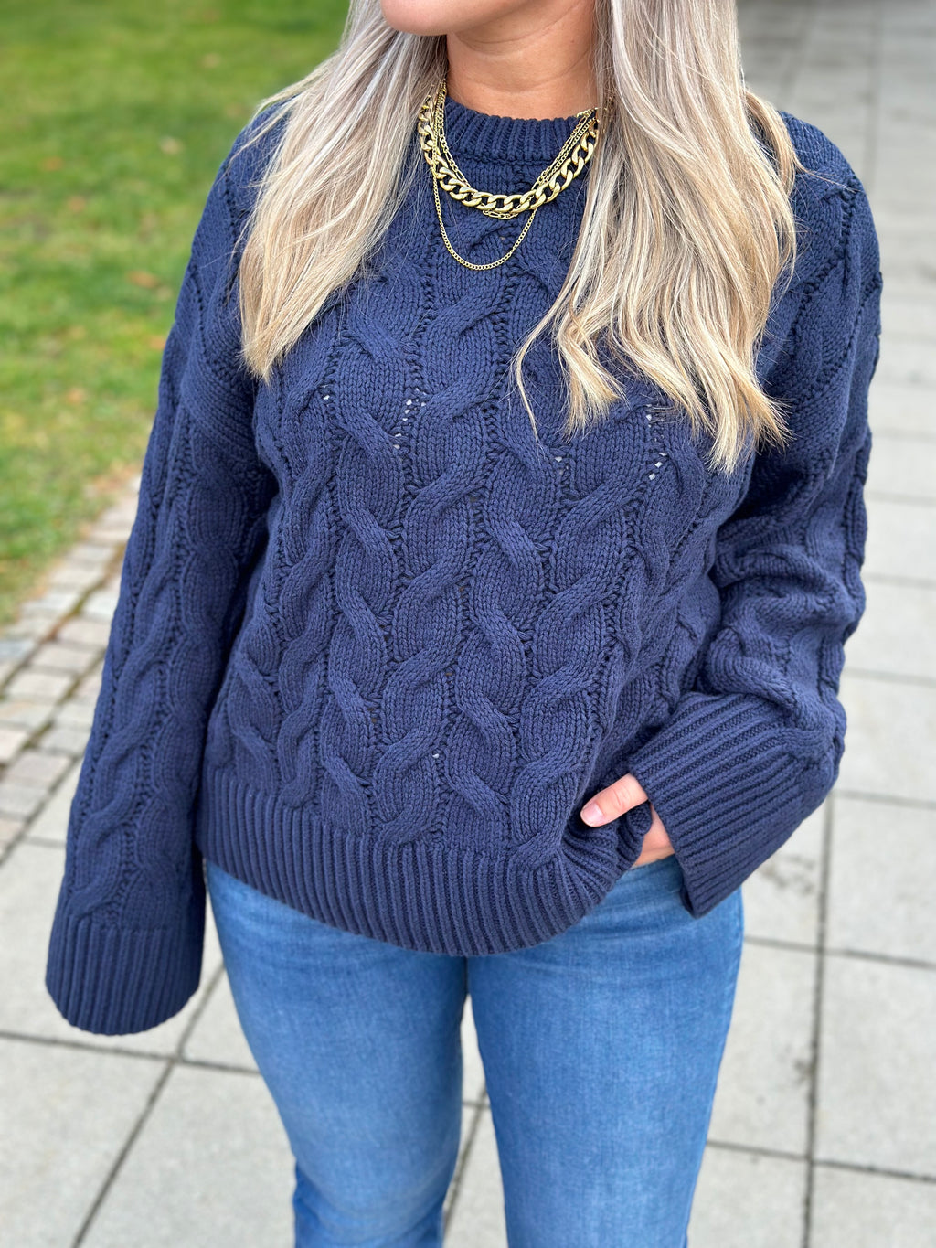 VERO MODA - SVEA THEA LS O-NECK CABLE PULLOVER - NAVY BLAZER