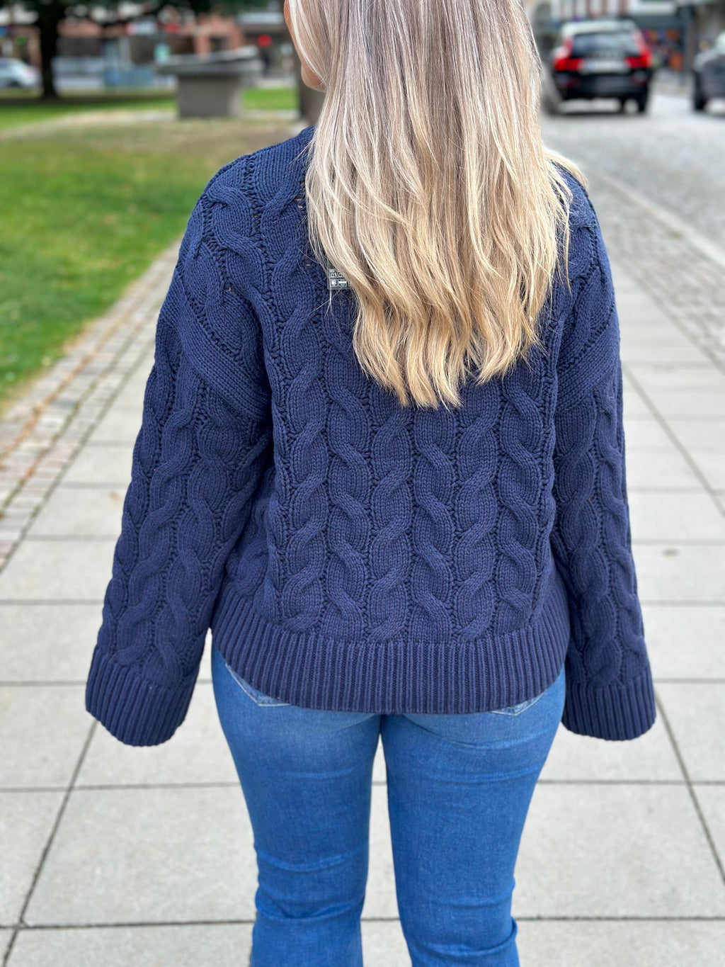 VERO MODA - SVEA THEA LS O-NECK CABLE PULLOVER - NAVY BLAZER