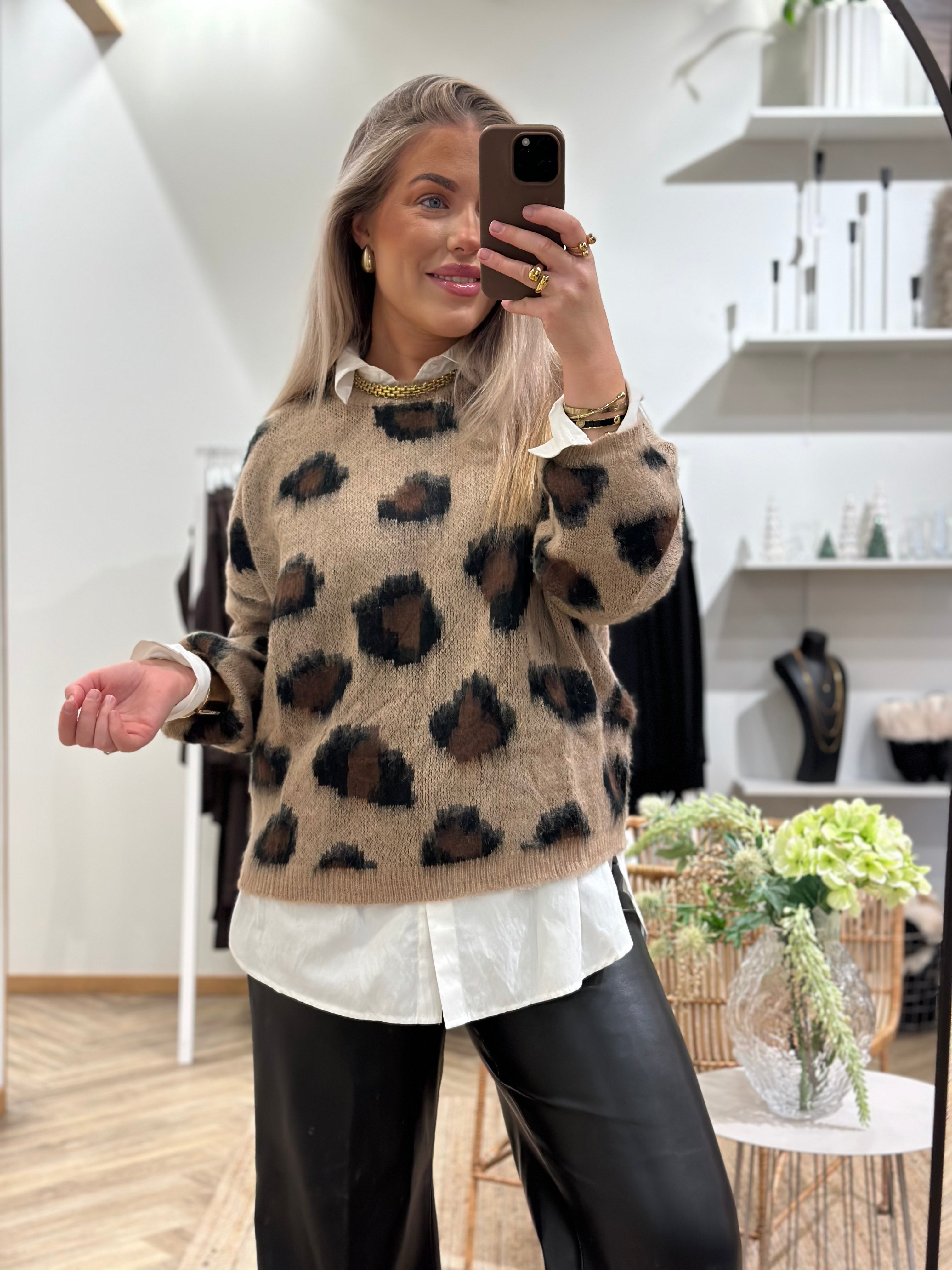 COSY HOUSE - MIA LEO SHIRT - BEIGE LEO