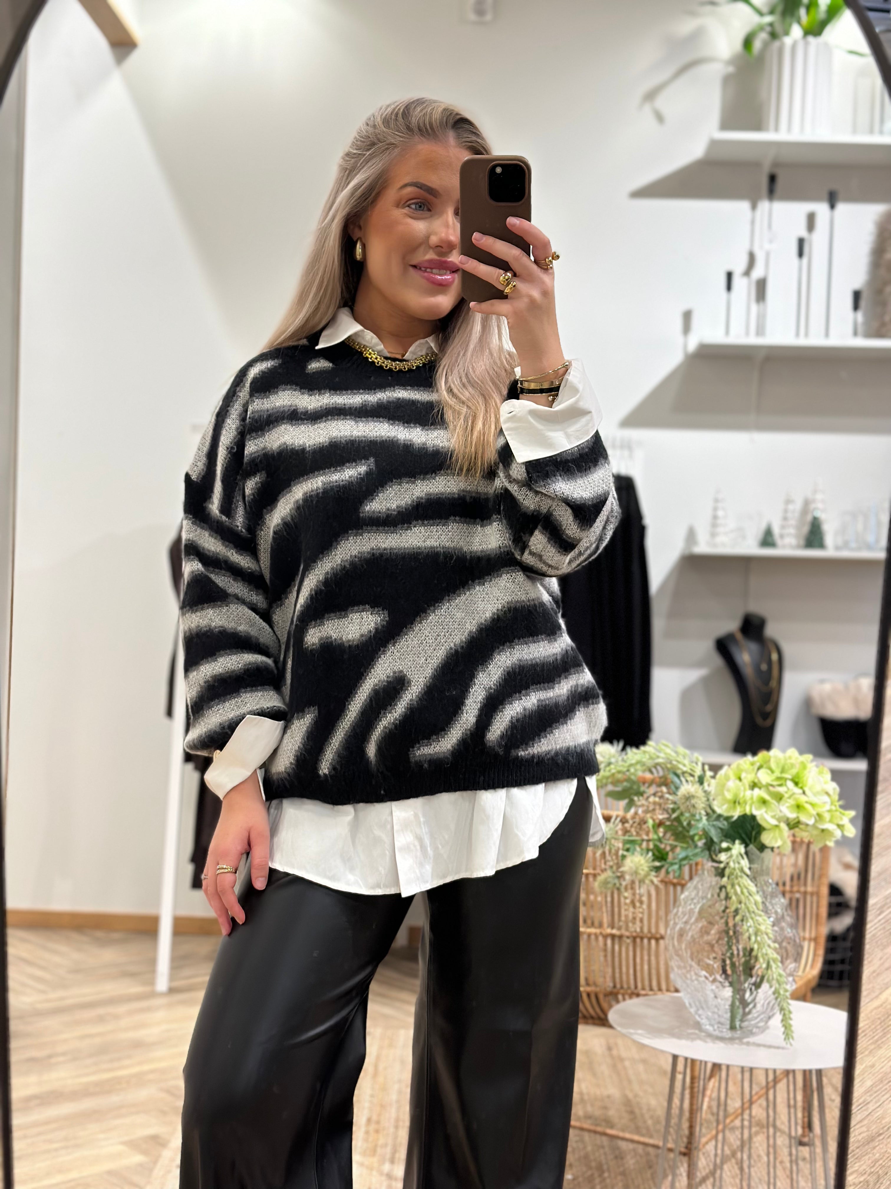 COSY HOUSE - MIA ZEBRA SHIRT - BLACK/WHITE ZEBRA