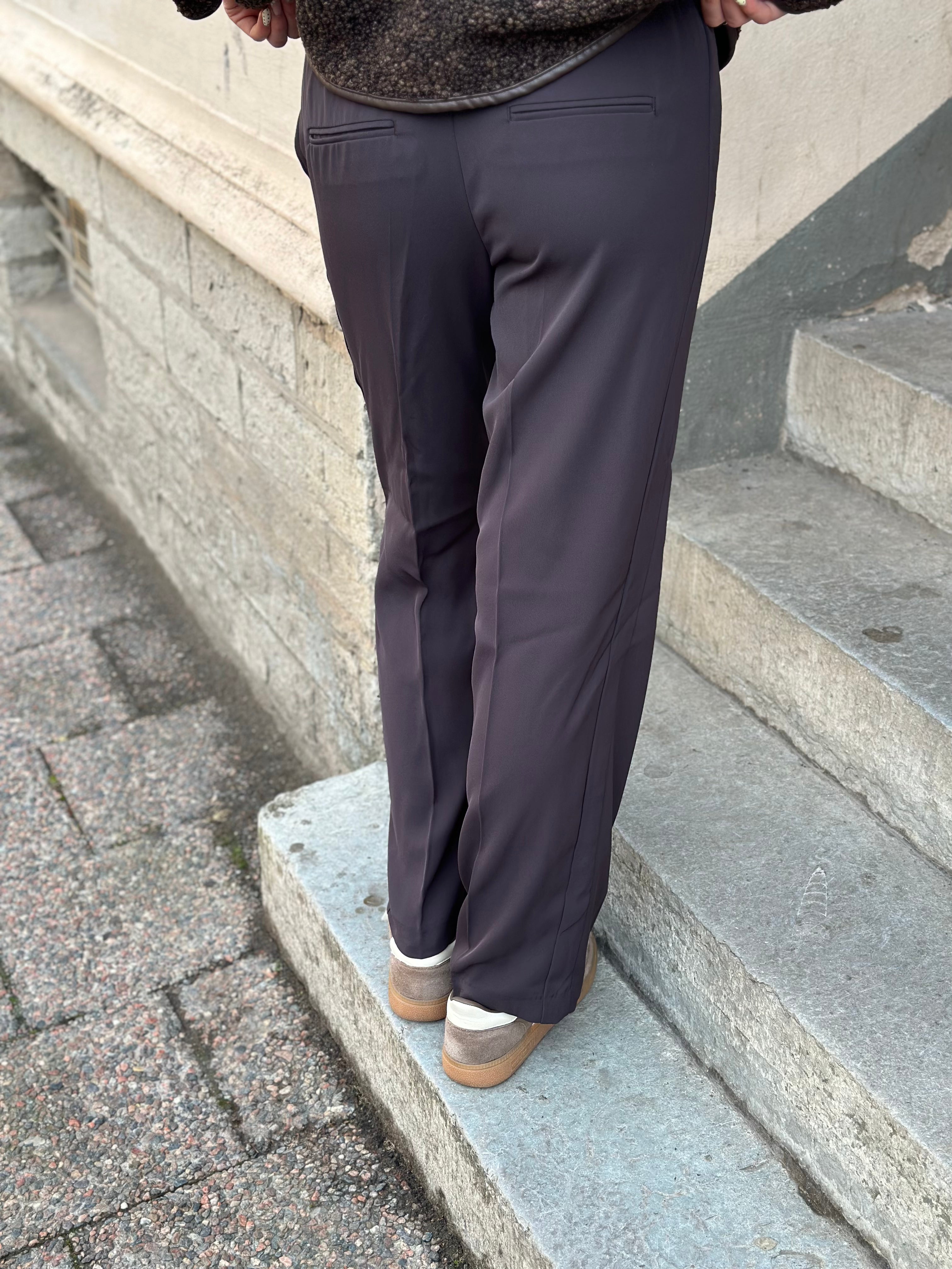 LEVETÉ ROOM - OMIRA PANT 301776 - BROWN