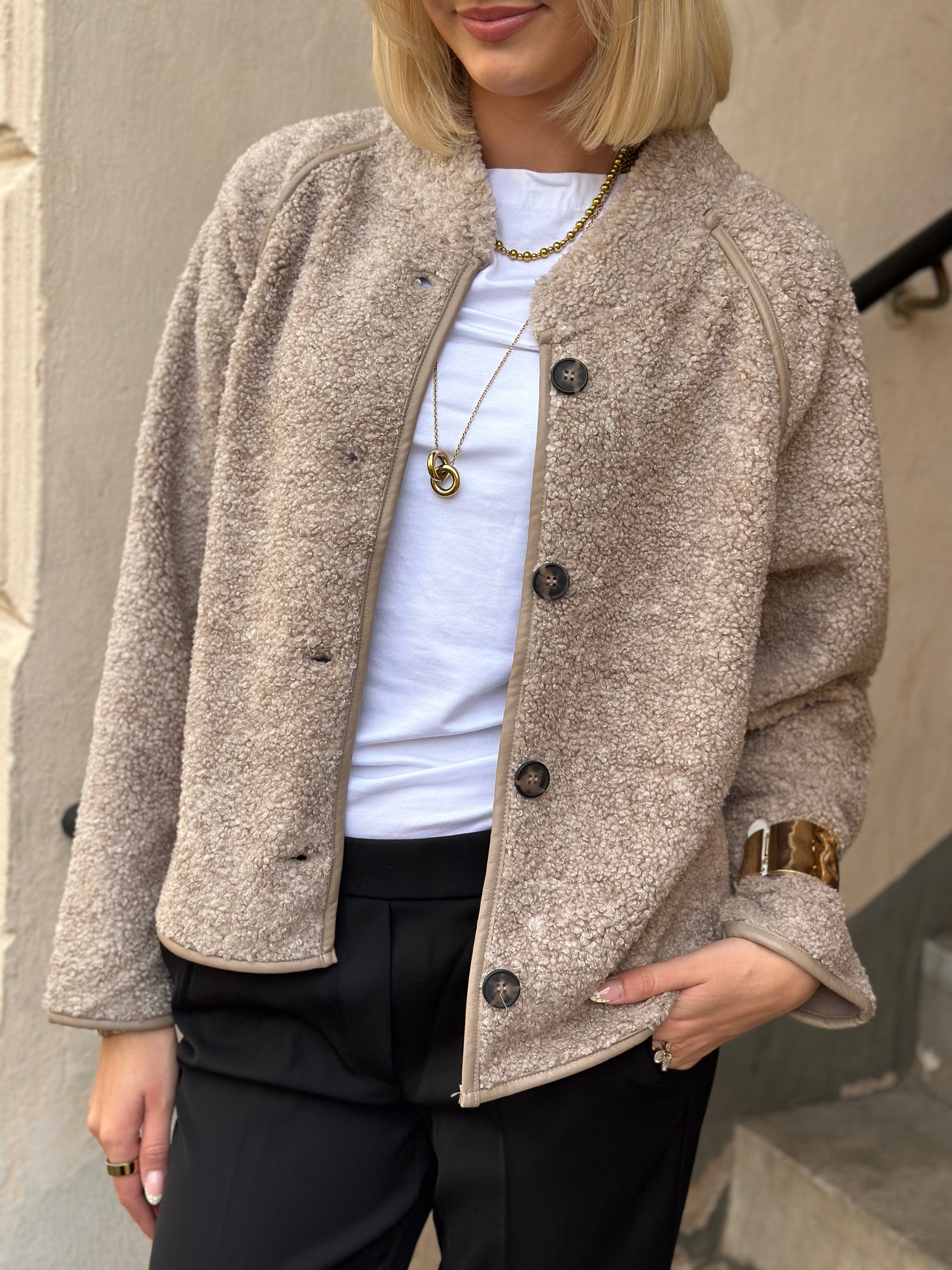 LEVETÉ ROOM - PERNILLE JACKET 101285 - BEIGE