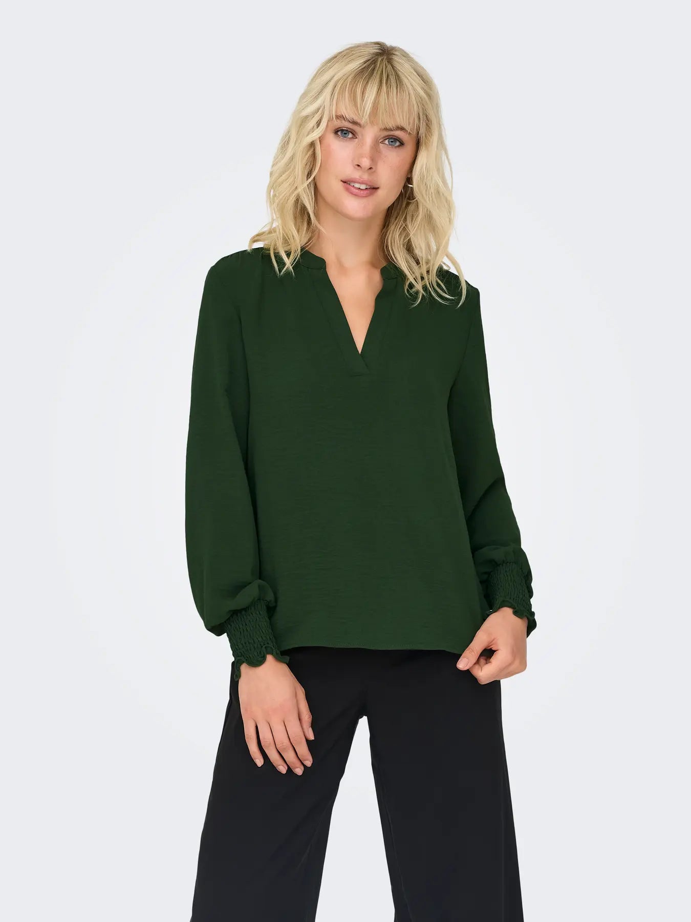ONLY - METTE V-NECK LS SMOCK TOP - DUFFEL BAG