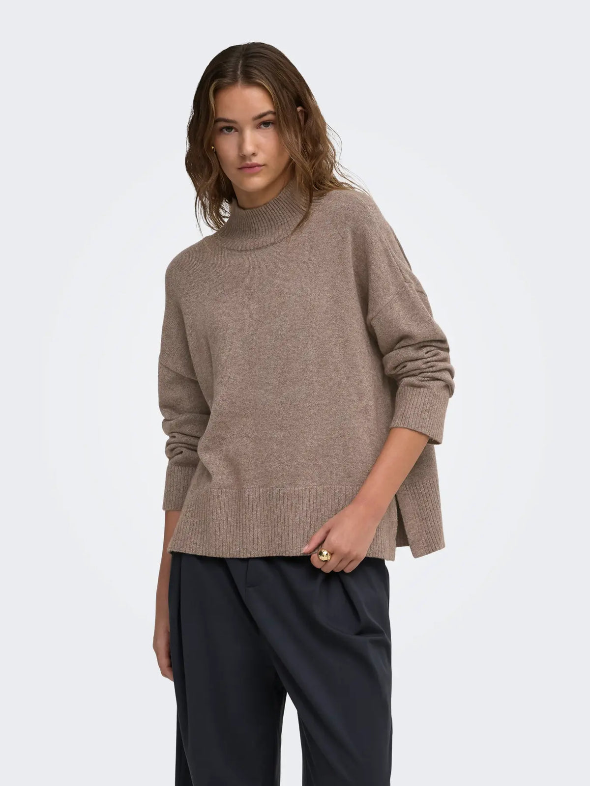 ONLY - MARY LS HIGH NECL SLIT KNIT - SHAVED CHOCOLAT/MELANGE