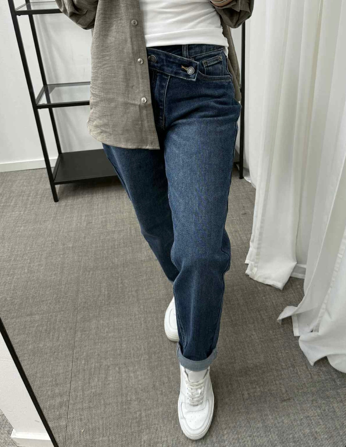 COSY HOUSE - JEANS MED SNEKNÄPPNING - L214783#