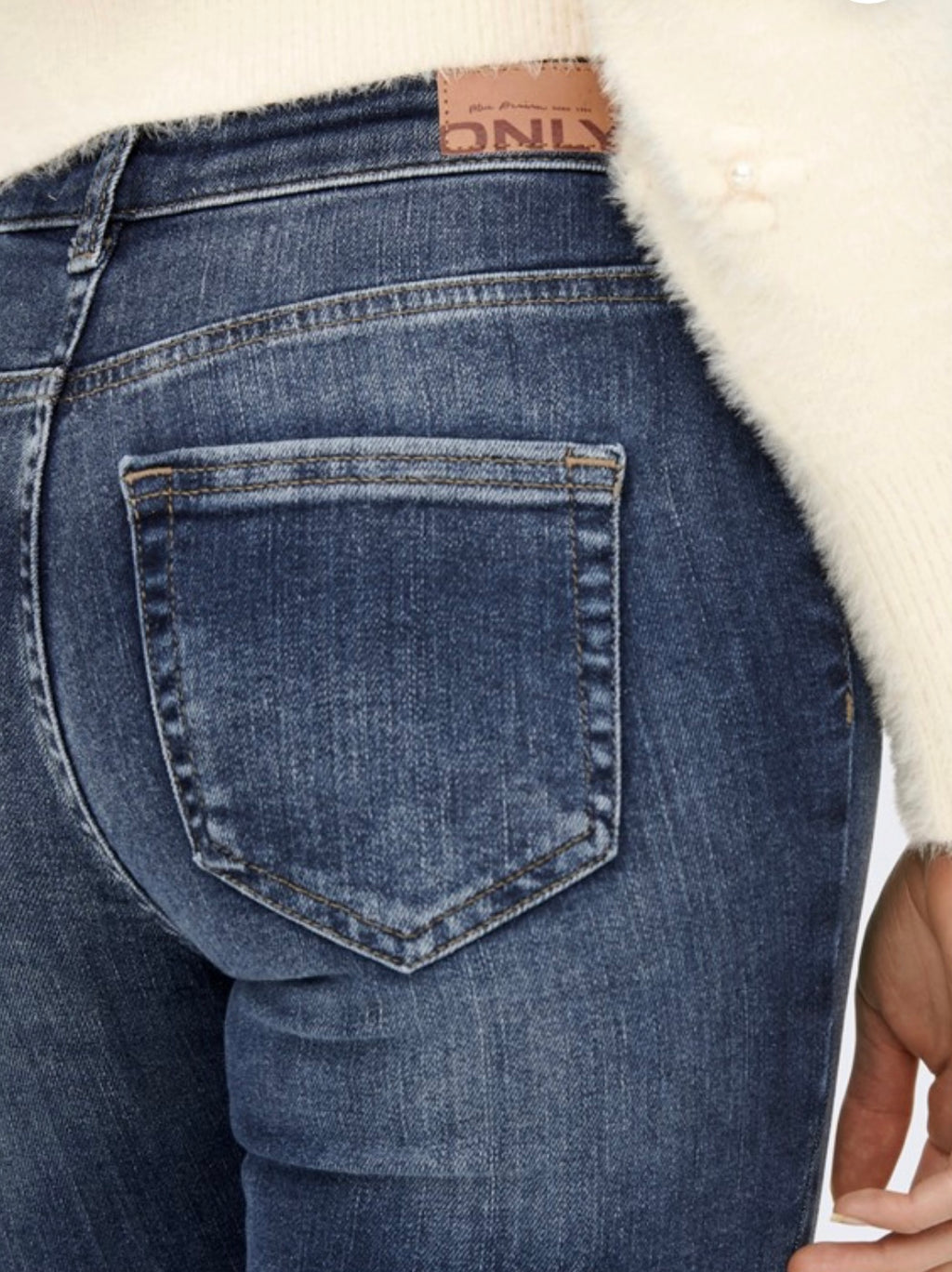 ONLY - BLUSH LIFE MID RAW - MEDIUM BLUE DENIM