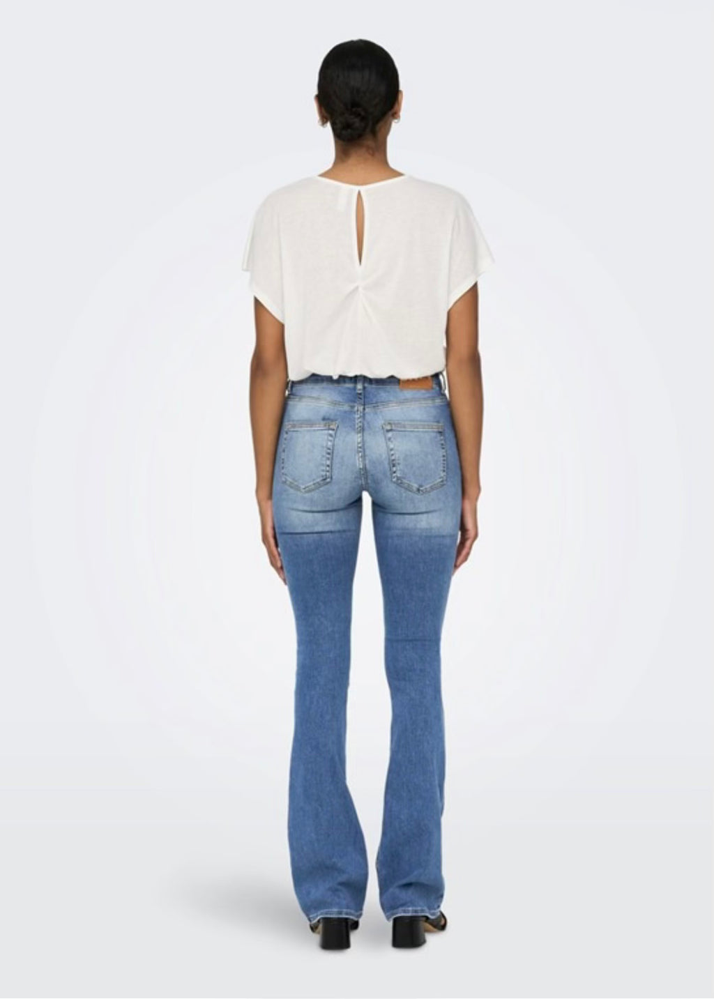 ONLY - BLUSH MID FLARED - MEDIUM BLUE DENIM
