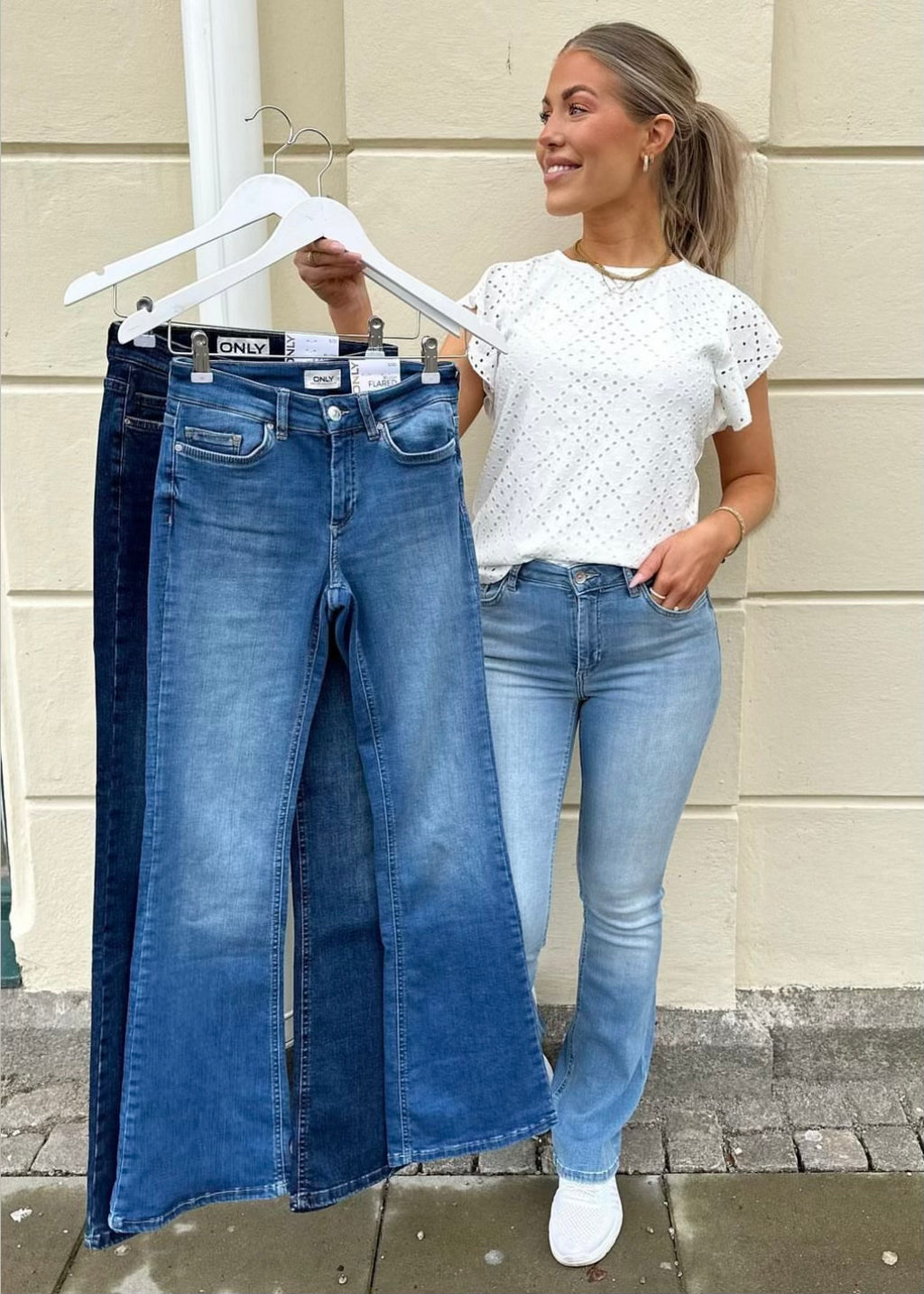 ONLY - BLUSH MID FLARED - MEDIUM BLUE DENIM