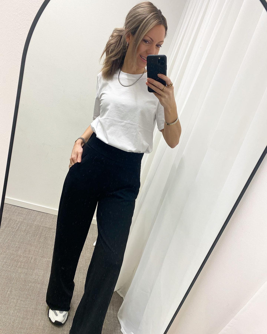 JDY - LOUISVILLE CATIA WIDE PANTS - BLACK